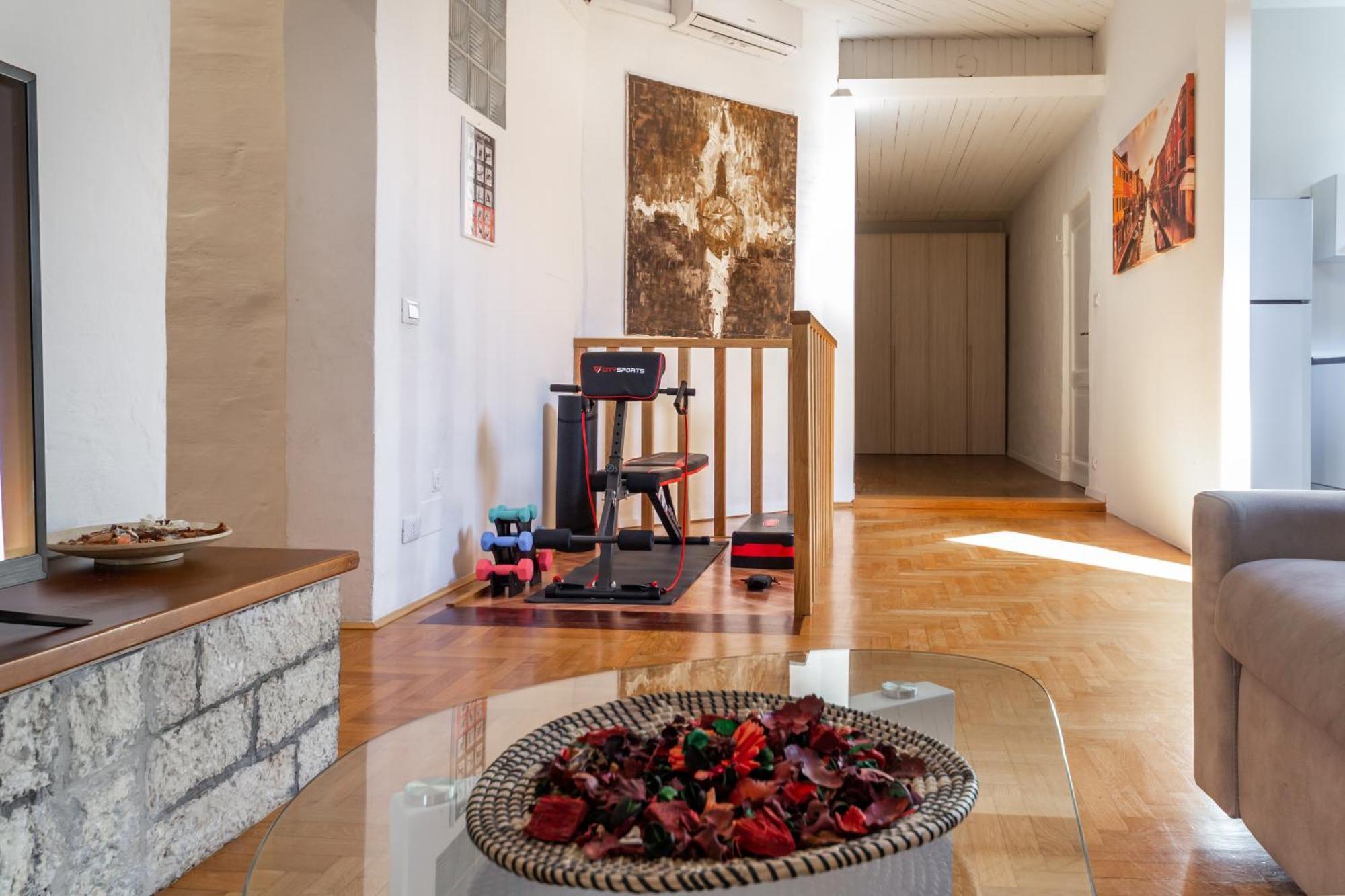 Attic Floor Venice Apartment 梅斯特雷 外观 照片